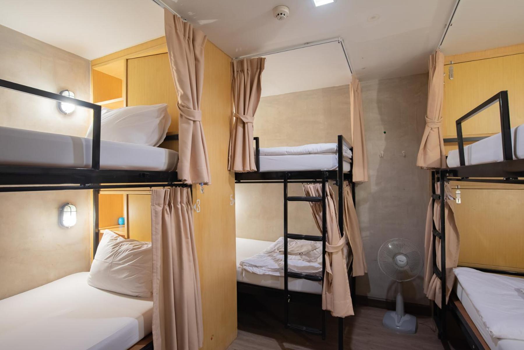 Cazz Hostel Bangkok Luaran gambar